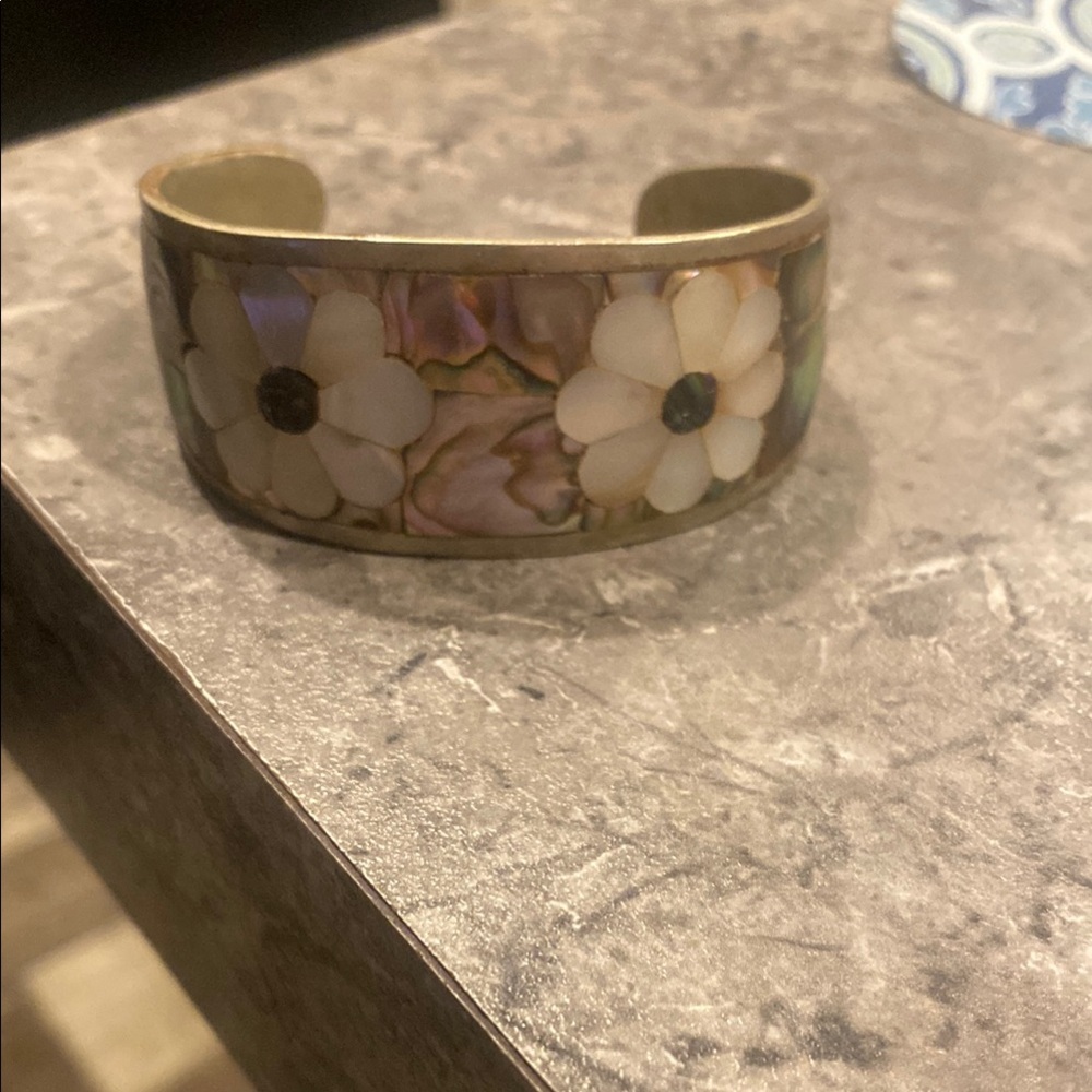 Floral Inlay Cuff Bracelet abalone silver. Heavy silver you can do the cleaning